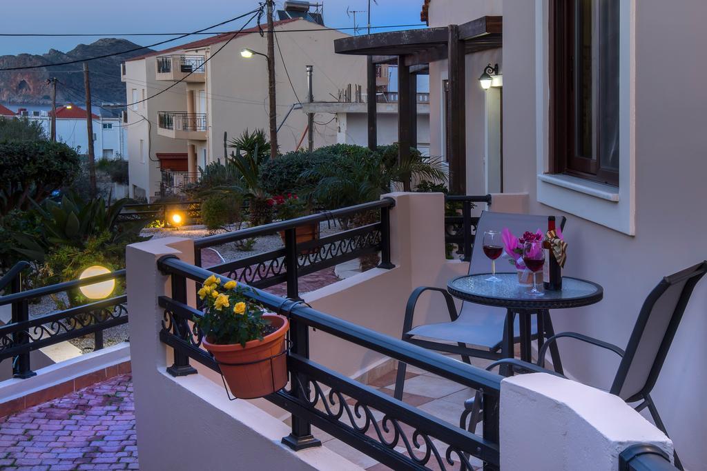 Kyriaki'S Cozy Apartments Agia Marina Dış mekan fotoğraf